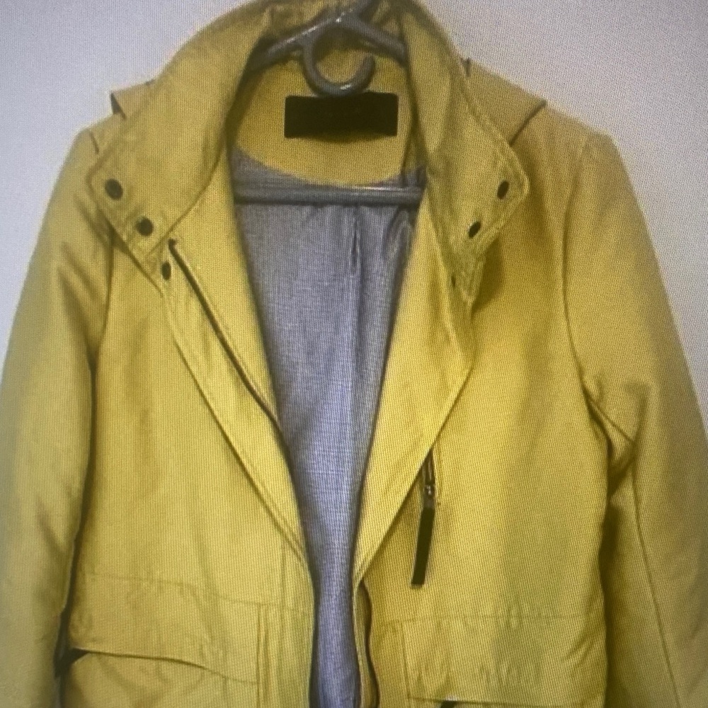 Zara Yellow Hooded Parka Coat Size Small Women’s Full Zip Long Sleeve Casual